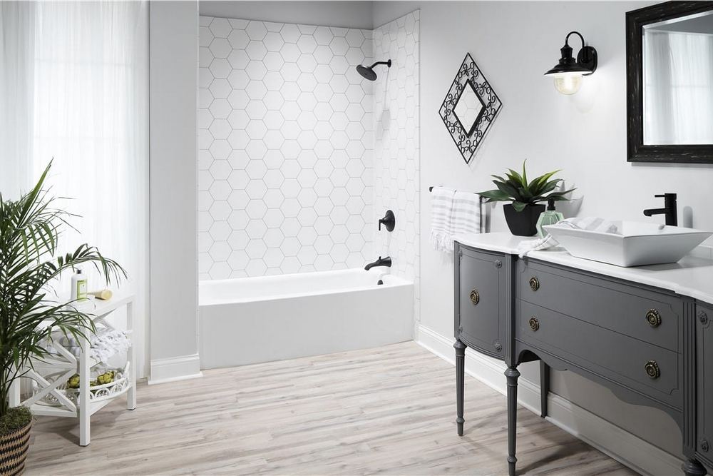 How to Choose the Best Bathtub or Walk-in Tub for Your Los Angeles Home